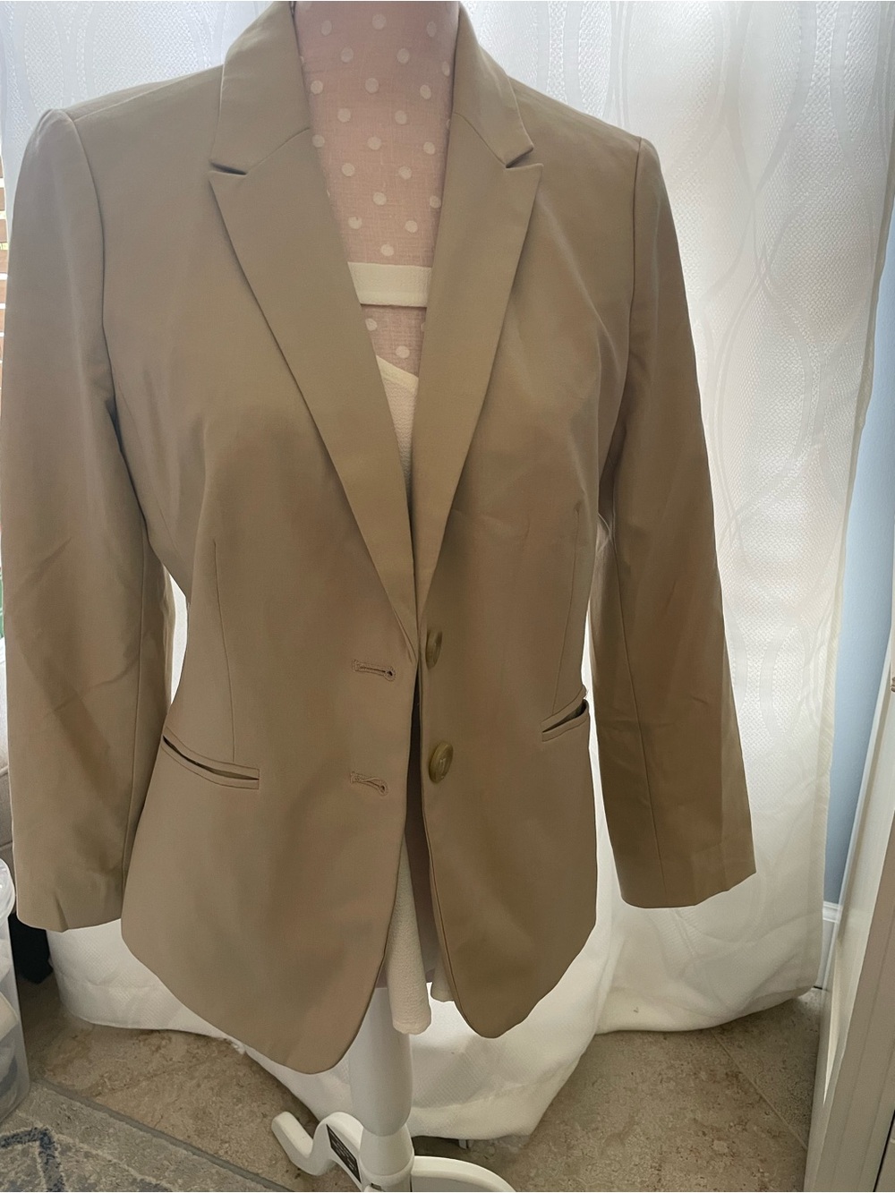 The Limited Khaki Beige Women's Two-Button Blazer